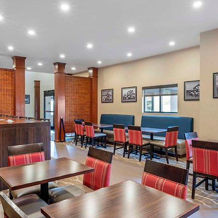 Comfort Suites West Indianapolis - Brownsburg Esterno foto