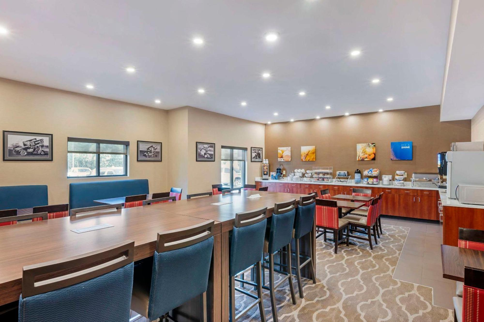 Comfort Suites West Indianapolis - Brownsburg Esterno foto