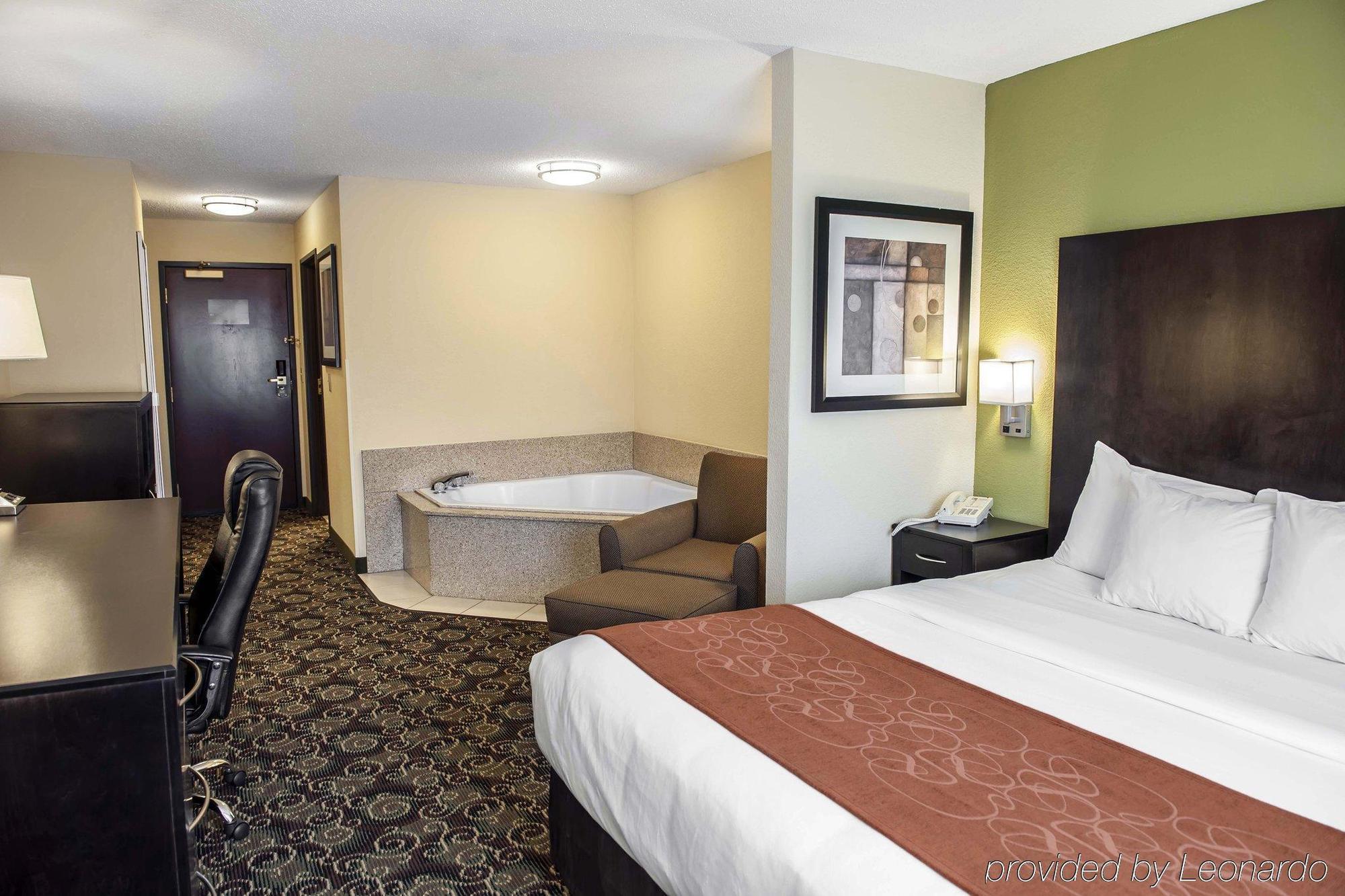 Comfort Suites West Indianapolis - Brownsburg Esterno foto